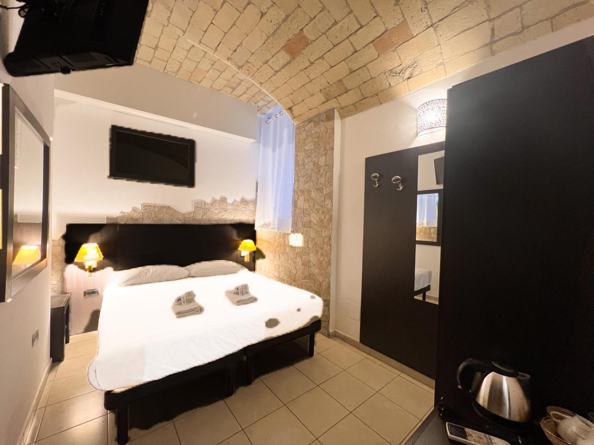 Saint Peter Loft Hotel โรม ภายนอก รูปภาพ